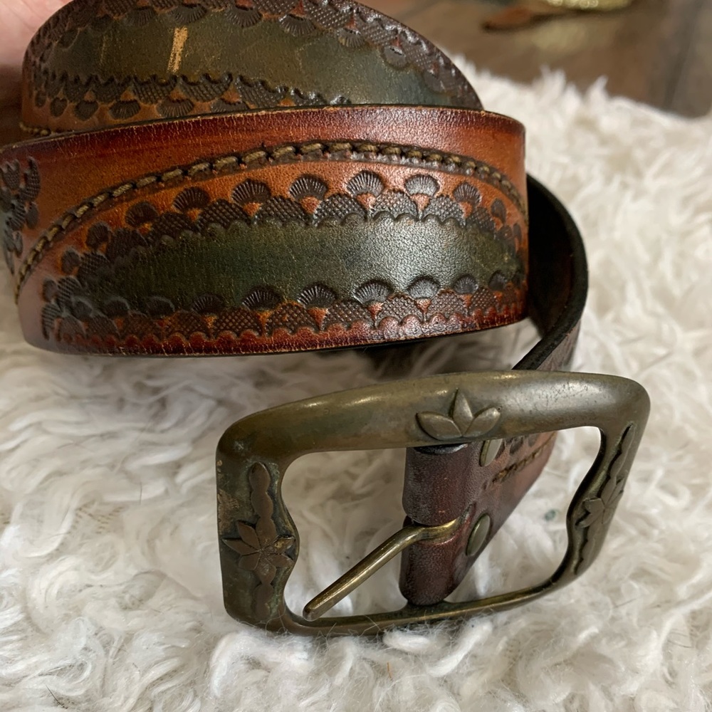 Genuine leather belt 34/85cm beautiful detail